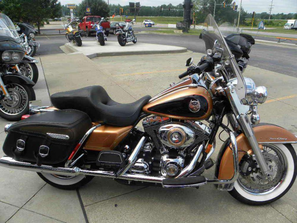 2008 harley-davidson flhr road king  touring 