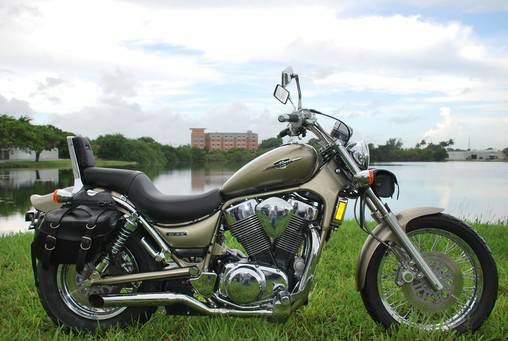 2008 Suzuki Boulevard VS1400