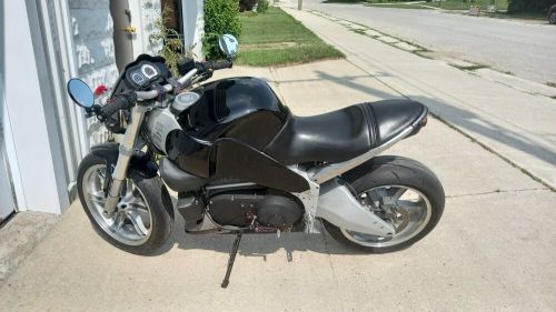 2003 Buell Lighting, XB9S, 984CC, 19600km, Needs nothing to certify.