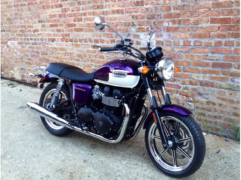 2013 triumph bonneville two tone 