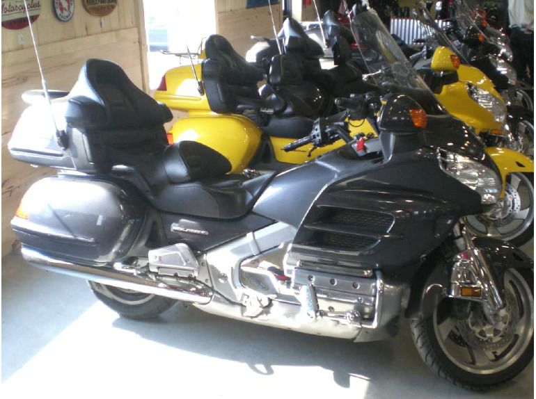 2005 honda gold wing 1800 