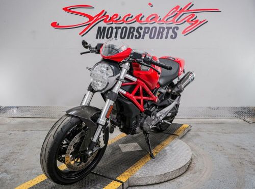 2009 Ducati Monster 696