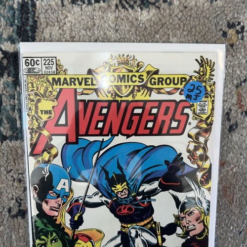 Avengers #225 (1982) mark jewelers key! iconic ed hannigan cover ft black knight