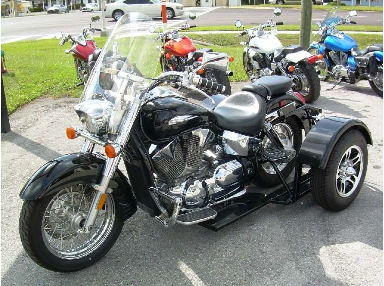 2013 yamaha v star 1300 deluxe 