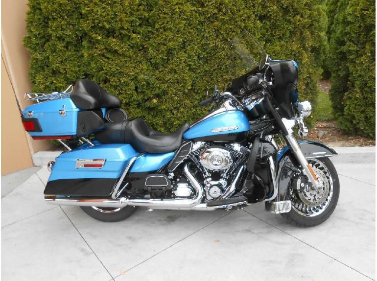 2011 harley-davidson flhtk electra glide ultra limited  touring 