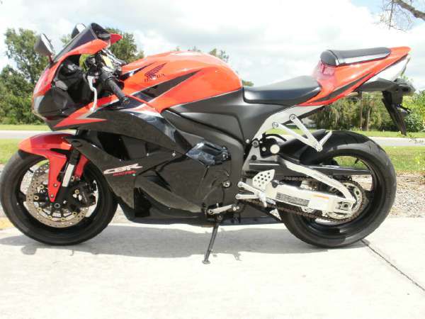 2011 honda cbr600rr