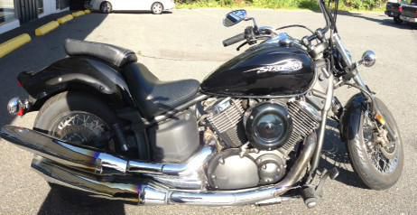 Low mileage 2008 Yamaha Vstar 1100 custom motorcycle, black beauty