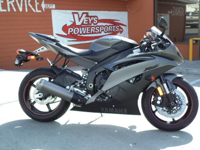 2013 yamaha yzf-r6  sportbike 