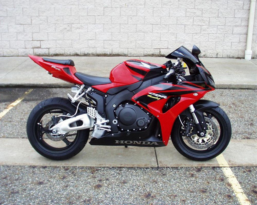 Honda cbr1000rr 2011