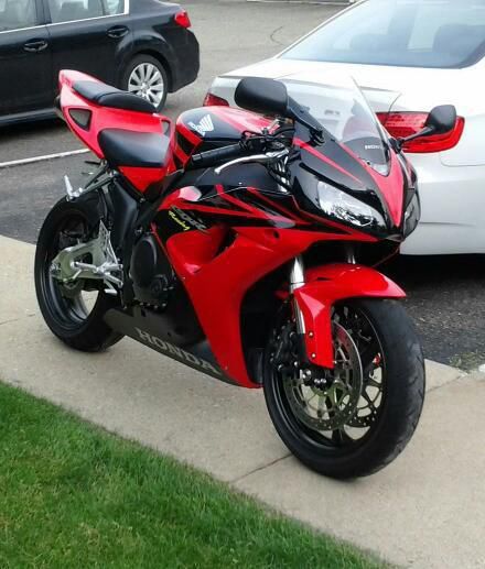 2006 honda cbr1000rr