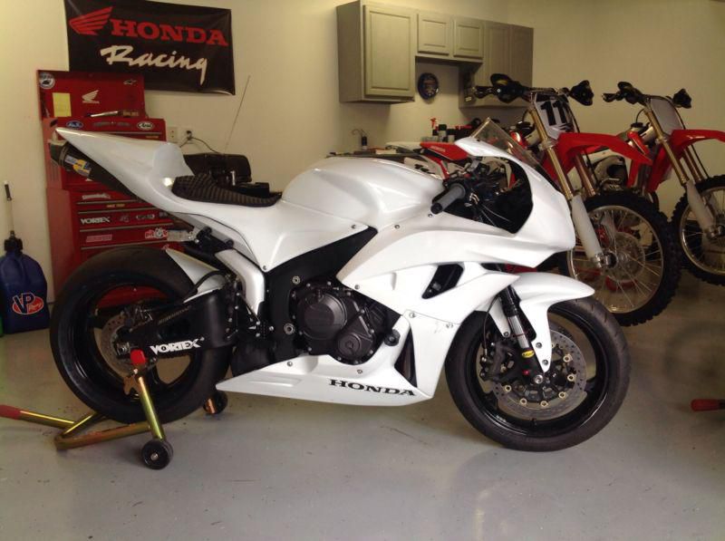 2007 honda cbr600rr, ohlins, k-tech, leo-vince, bazzaz, vortex, clean title