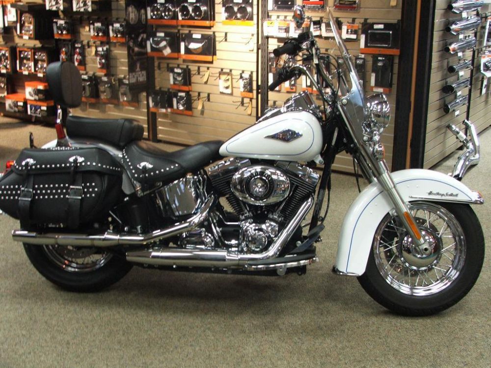 2012 harley-davidson flstc heritage softail classic  cruiser 