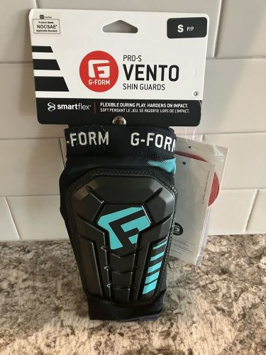 G-Form Pro-S Vento Shin Guards Adult Small