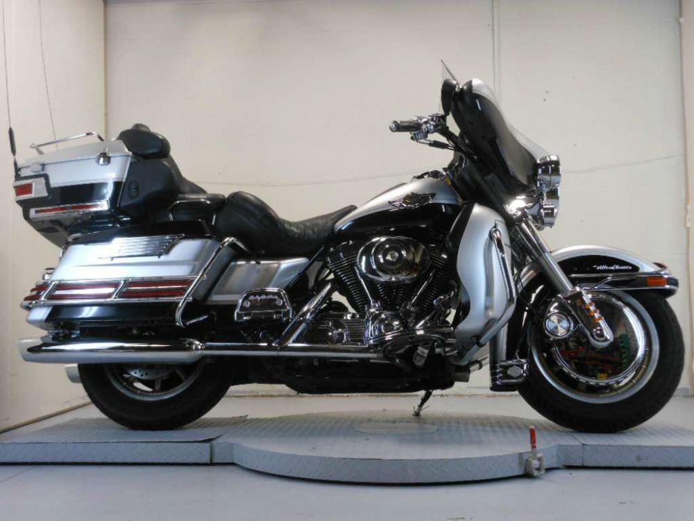 2003 Harley-Davidson Harley-Davidson FLHTCUI Ultra Classic Elect Standard 