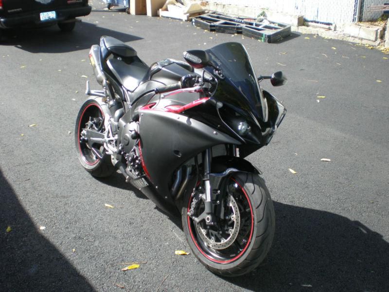 2009 yamaha r1 yzfr1