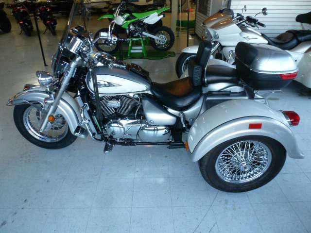 Suzuki Intruder 800 Volusia