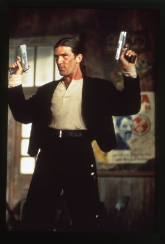 Antonio Banderas holding guns Desperado 1994 Stamped Original 35mm Transparency