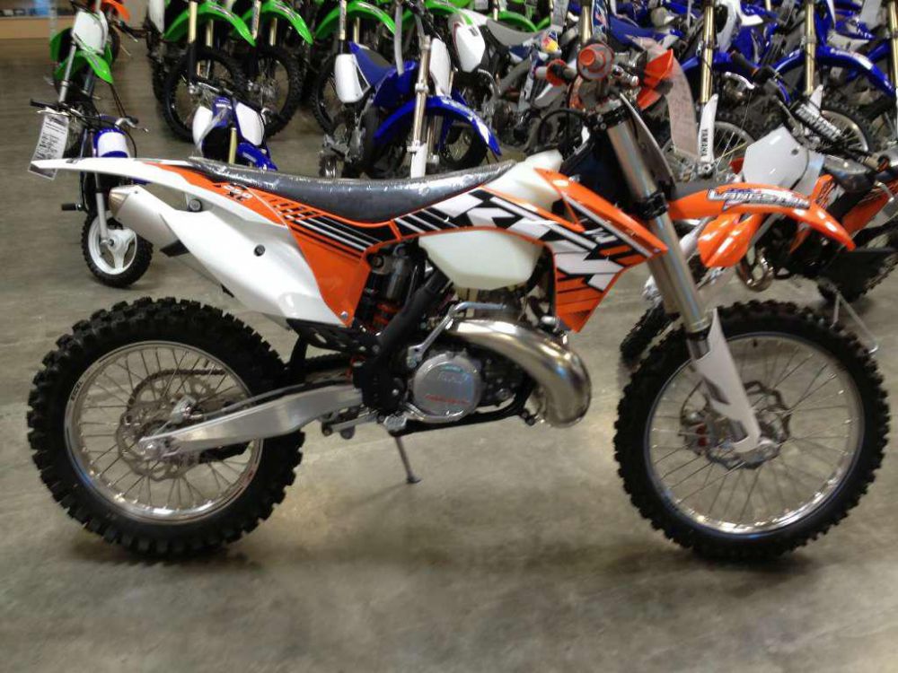 2012 ktm 250 xc  dirt bike 