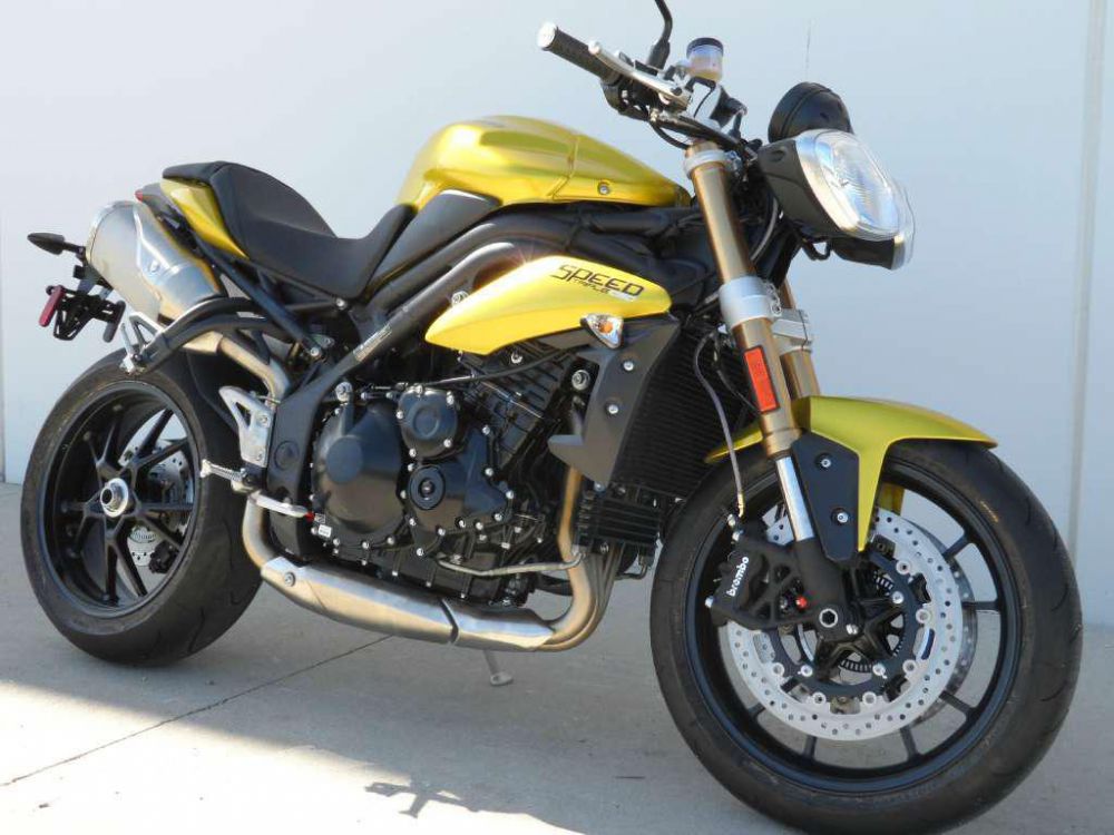 2013 triumph speed triple abs - sulphur yellow  sportbike 