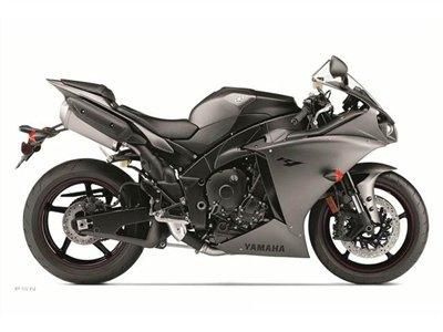 2013 yamaha yzf-r1  sportbike 