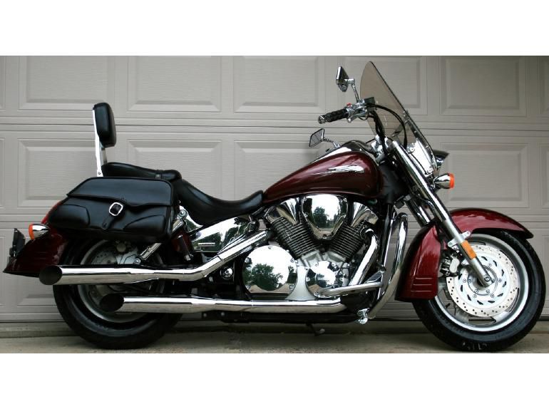 2006 honda vtx 1300 cruiser 