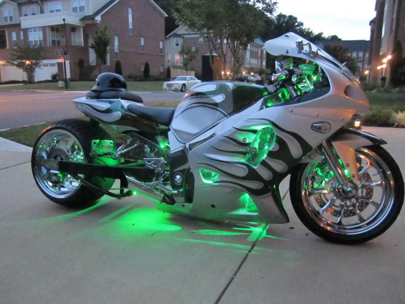 All chromed out 2003 gsx-r 600 w/ myrtle west 330 kit and air ride