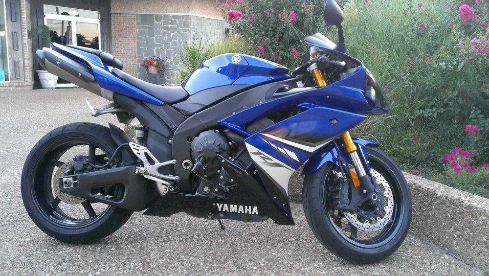 2008 Yamaha Yzf-R1 Sportbike 