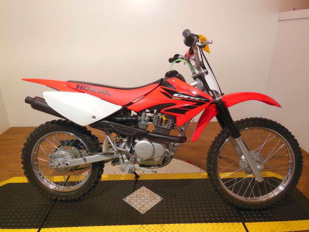 2004 honda crf100f  dirt bike 