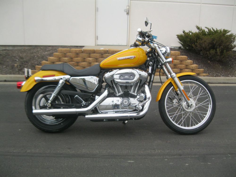 2008 Harley-Davidson 1200 Custom XL1200C Sportbike 