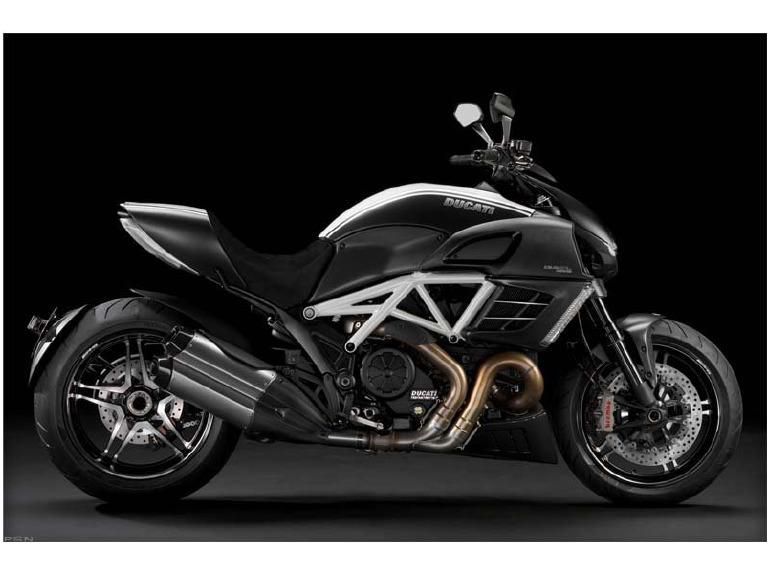 2013 Ducati Diavel AMG AMG Sportbike 