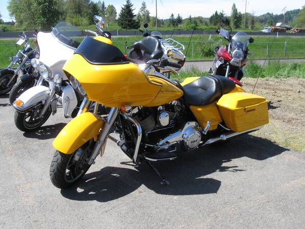 2012 Harley Davidson FLTRX Road Glide Custom