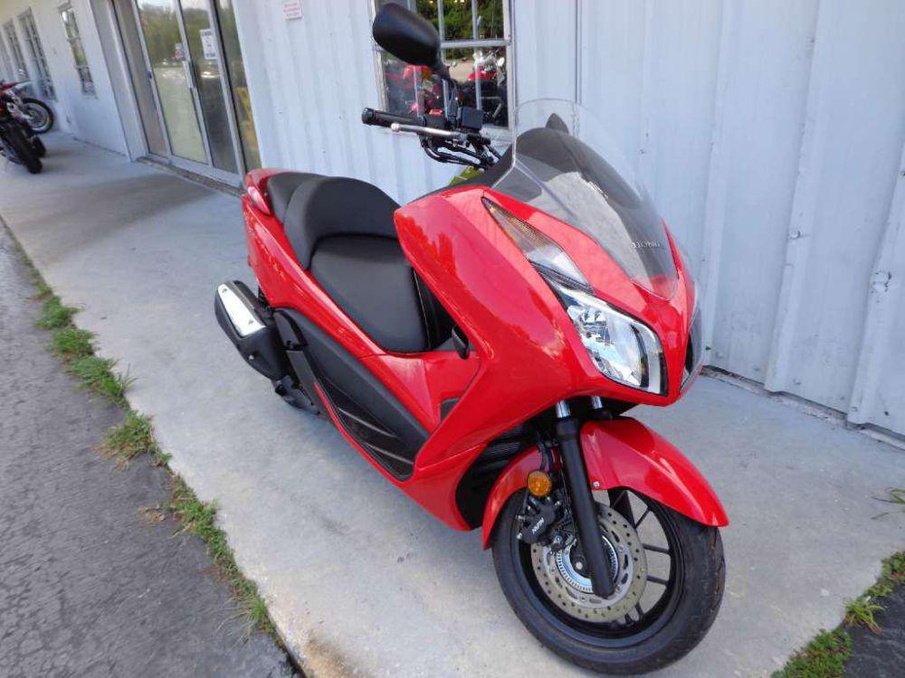 2014 Honda Forza ABS (NSS300A) Scooter for sale on 2040-motos