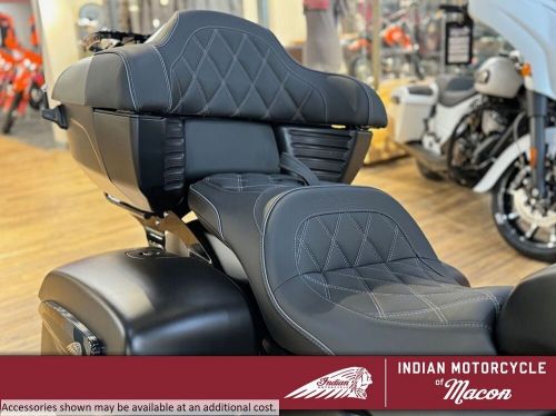 2024 Indian Motorcycle Pursuit Dark Horse