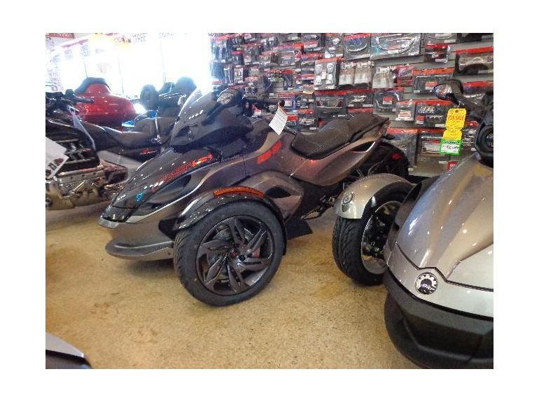 2013 can-am spyder rs-s se5 