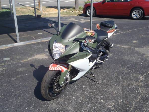 CL SPECIAL**** 2011 Suzuki Gsxr-750