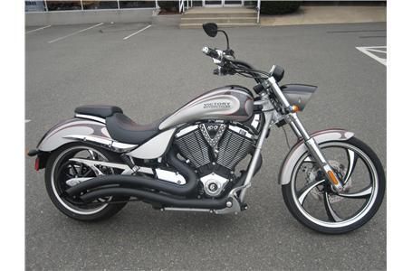 2008 Victory Jackpot Cruiser 