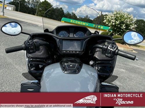 2023 Indian Motorcycle Pursuit Dark Horse with Premium Package