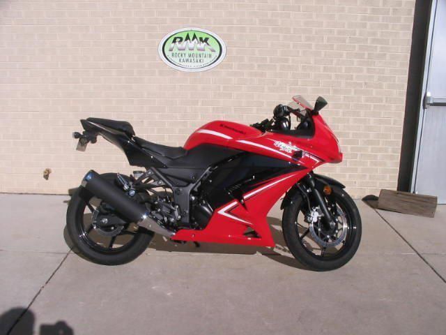 2012 kawasaki ninja  250r  sportbike 