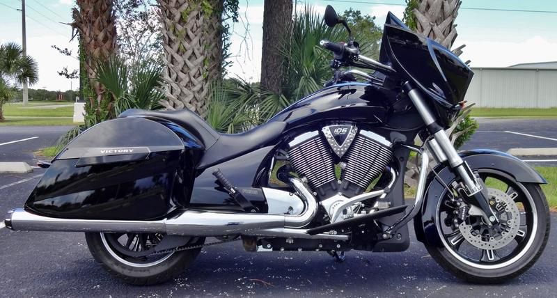 2012 victory cross country  touring 