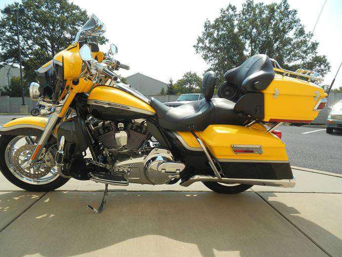 2012 harley-davidson flhtcuse7 cvo ultra classic electra glide  touring 