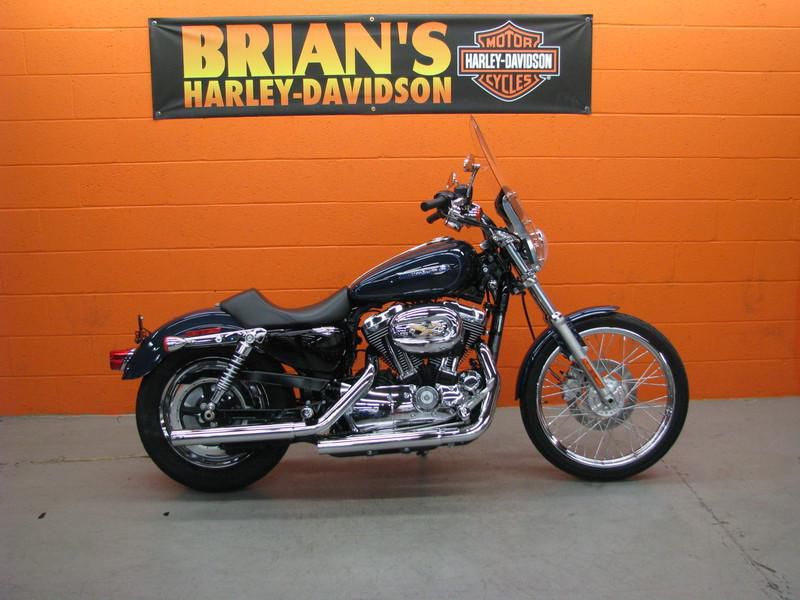 2009 Harley-Davidson XL1200C - Sportster 1200 Custom Cruiser 