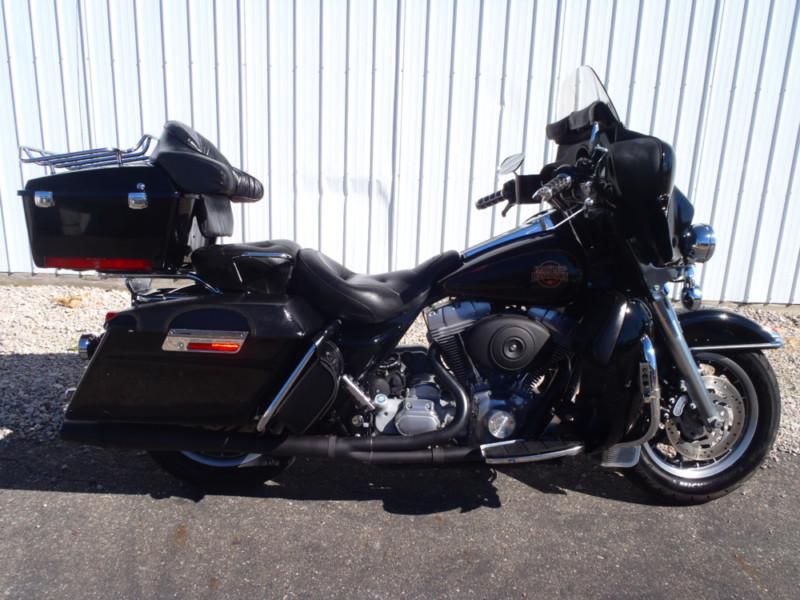 2001 HARLEY DAVIDSON FLHTC ELECTRA GLIDE IN BLACK UM10517C.S.