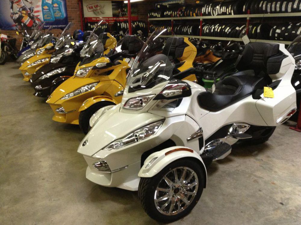 2013 can-am spyder rt limited  touring 