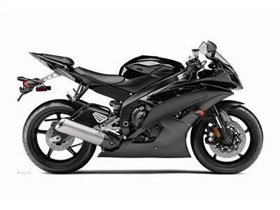 2011 yamaha yzf-r6  sportbike 