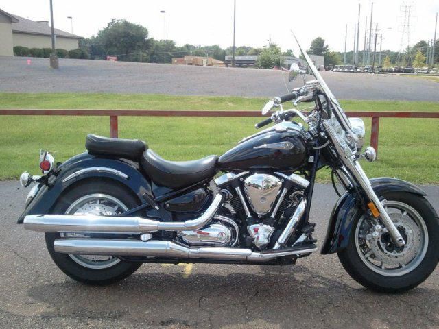 2007 Yamaha Road Star Midnight Sport Touring 