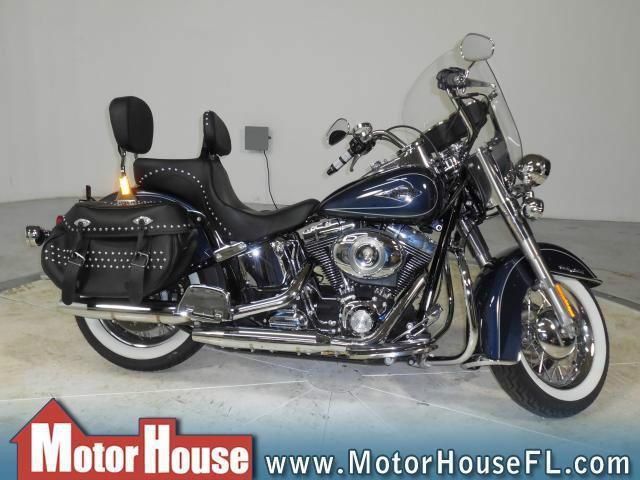 2009 Harley-Davidson Heritage Softail Classic FLSTC CLASSIC Cruiser 