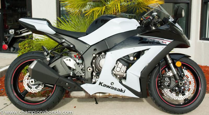 2013 kawasaki ninja zx -10r  sportbike 