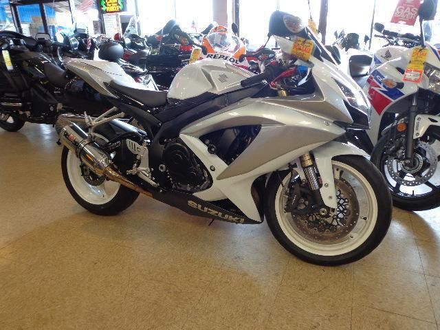 2008 suzuki gsx-r600  sportbike 