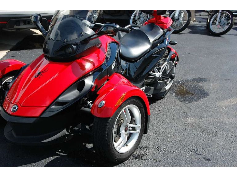 2008 Can-Am Spyder GS (SE5) for sale on 2040-motos