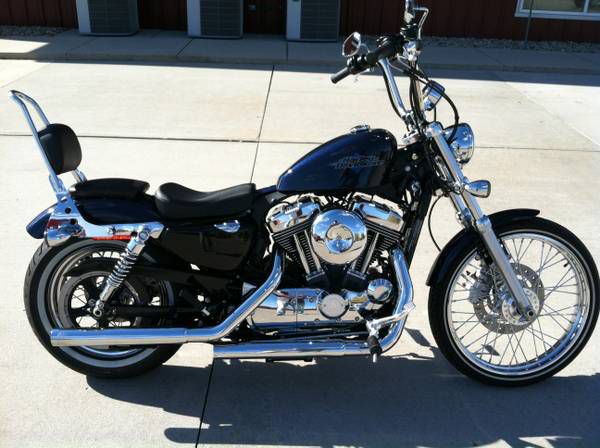 2012 XL 1200V Seventy Two Harley Davidson Sportster